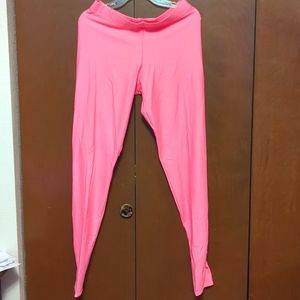 Matte pink stirrup leggings